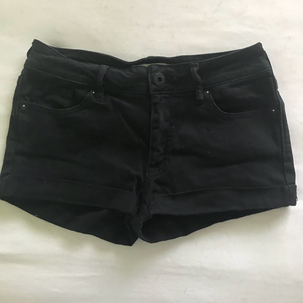 Low Rise Black Denim Shorts, NWOT Bullhead/Pacsun